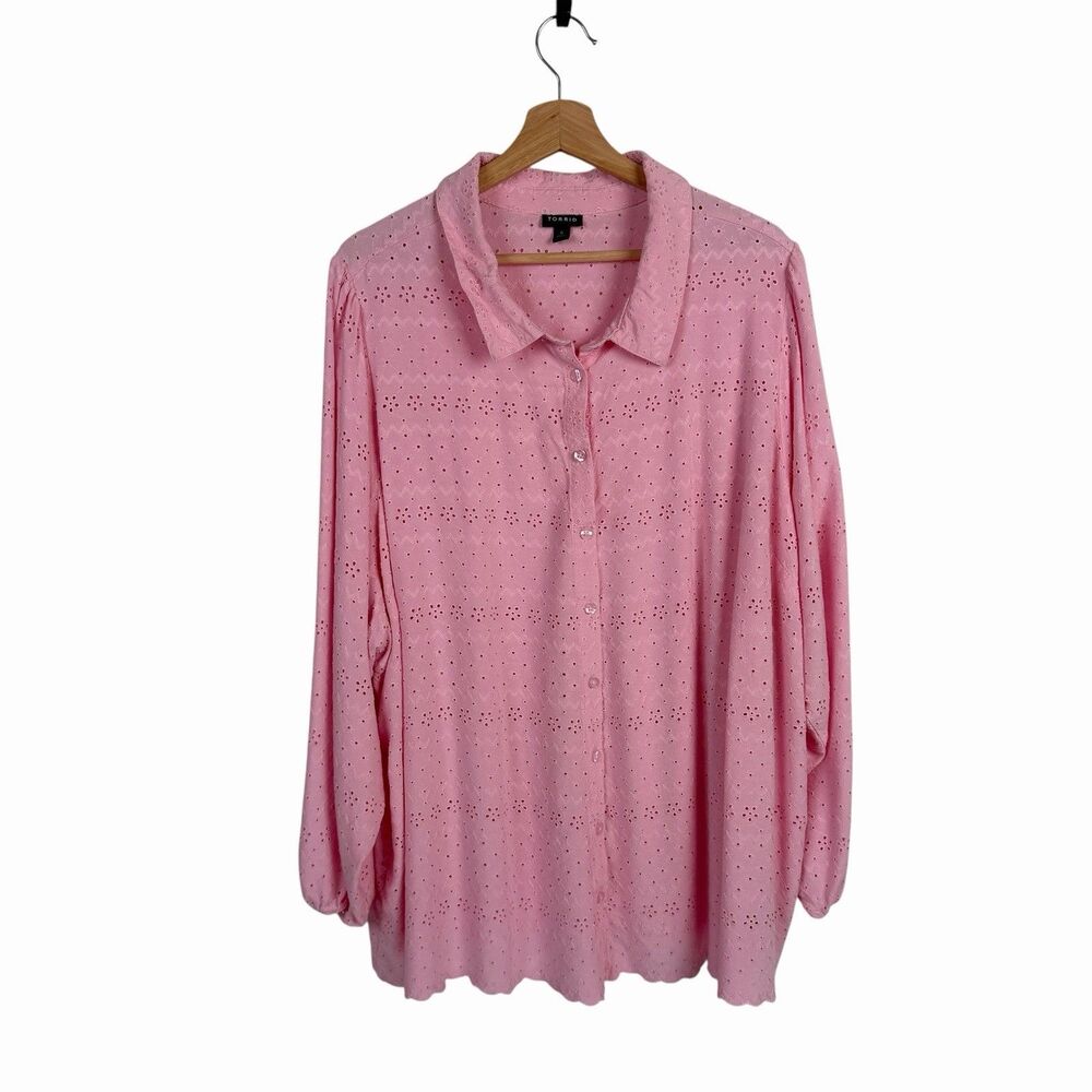 Torrid Womens Eyelet Blouse 6X Pink Puff Sleeve Collared Boho Fairycore Romantic